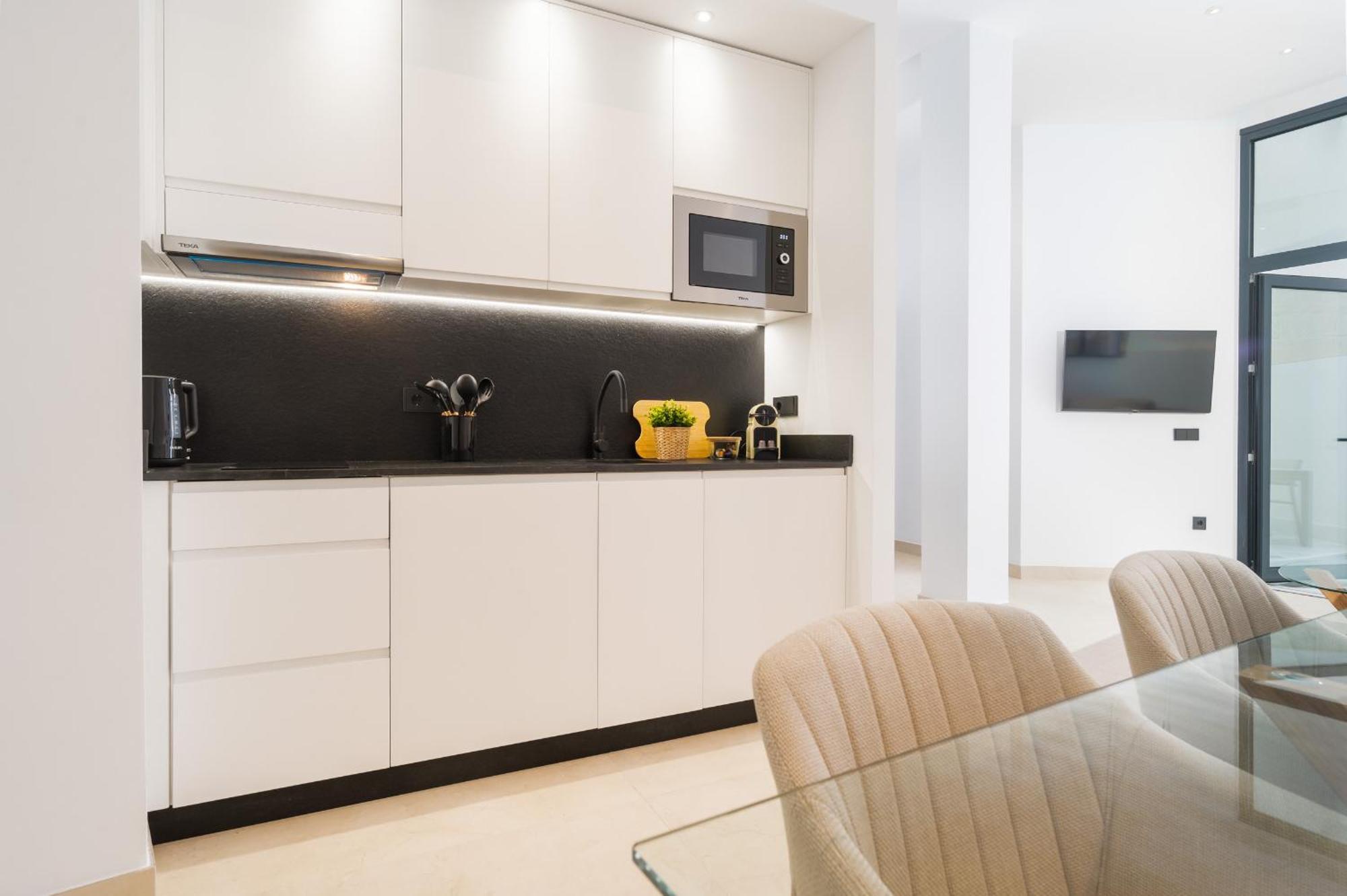 New Design Apartment - Private Patio - Gallos 2 Sevilla Exterior foto